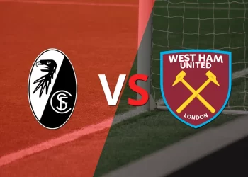 West Ham United triunfa 2-1 ante Friburgo