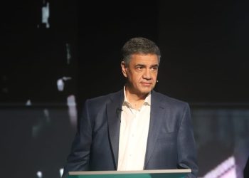 Analizan que Jorge Macri anticipe jura como jefe de Gobierno porteño