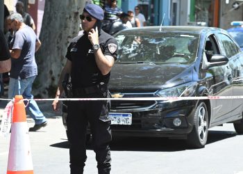 Balearon un auto de la familia de Antonela Roccuzzo y robaron $8.000.000