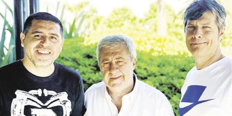 Boca: Riquelme será candidato a presidente, escoltado por Ameal