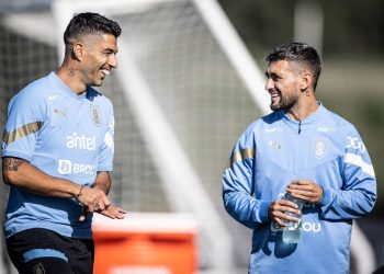 Con el regreso de Suárez, Bielsa activa el plan anti Argentina