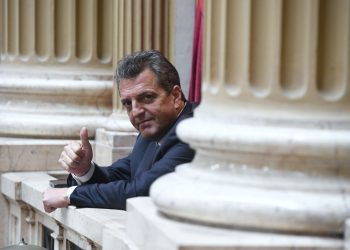 Córdoba: los apoyos que reúne Massa, Schiaretti toma distancia de Macri y Llaryora mantiene el misterio