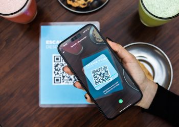Desde mañana, regiría la interoperabilidad de los pagos con QR para tarjetas de crédito