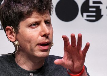 Despidieron al director ejecutivo de OpenAI, creador de ChatGPT