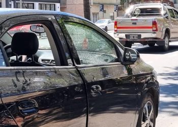 Dispararon a un auto en el que iba la prima de Antonela Roccuzzo: llevaba 8 millones de pesos