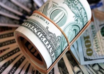 El dólar se estabiliza en el mundo y en Uruguay