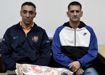 El fiscal apuntó contra los tres acusados de asesinar al mago “Alex” y su novia