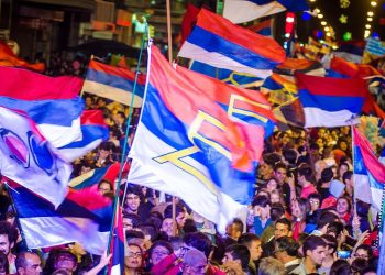 El Frente Amplio sigue al frente de las encuestas de cara a las elecciones