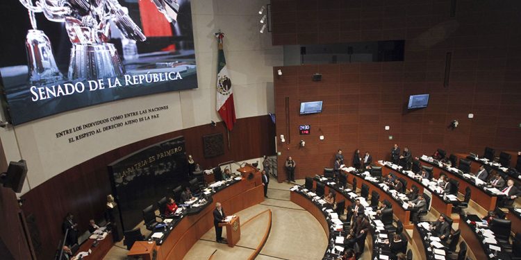 El Senado mexicano eliminó los fondos para el Poder Judicial