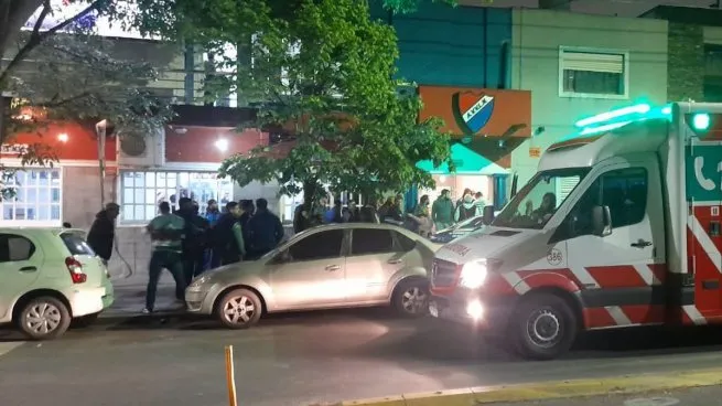 Escándalo en Vélez: disturbios y un herido en cierre de campaña de una agrupación