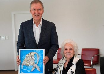 Estela de Carlotto se reunió con Juan Schiaretti: «A buen entendedor, pocas palabras»