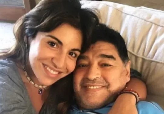 Fuerte respuesta de Gianinna Maradona a Mauricio Macri: “Sos insignificante para el mundo”