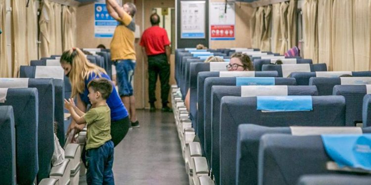 Furor por la venta de pasajes de trenes de larga distancia para el verano