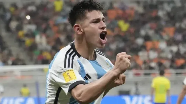 Mirá los tres golazos del “Diablito” Echeverri a Brasil en el Mundial Sub-17