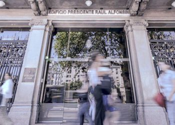 Para la AGN, la auditoria del FMI sobre el crédito de 2018 “es tardía” pero “importante”