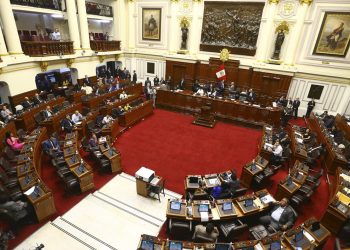 Perú se acerca a la bicameralidad en medio del inconformismo de los expertos