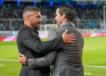 Pese a su gran temporada Talleres no le renovó a Gandolfi