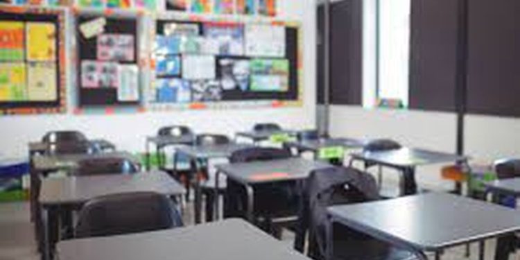 Profesores se secundaria paran este jueves y recibieron críticas de la ANEP