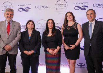 Reconocimientos a científicas argentinas destacadas: «Hay 63% de mujeres en organismos pero muy pocas en las tomas de decisiones»
