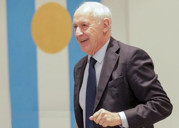 Roberto Lavagna votará a Massa para «buscar gobiernos de unidad nacional»