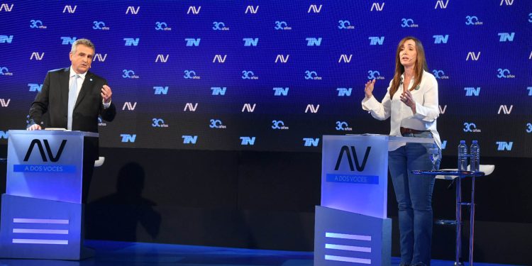 Rossi dijo que Villarruel rompió “el pacto democrático al reivindicar la dictadura”