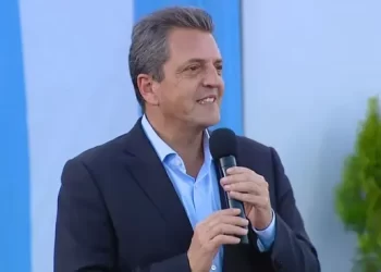 Sergio Massa: “Cuando uno está concentrado en transmitir un mensaje no hay tos, ni hay ruido”