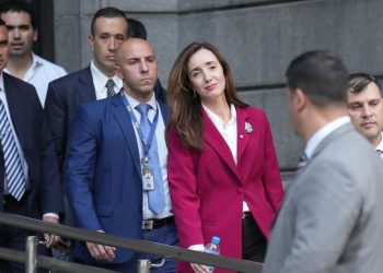 Sin foto, Cristina Kirchner y Victoria Villarruel se reunieron por la transición