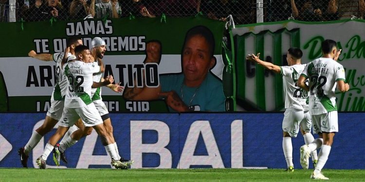 Soñado: Banfield ganó en la última jugada y se salvó del descenso