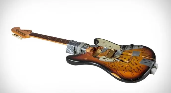 Subastaron la última guitarra de Kurt Cobain en más de u$s1,5 millones