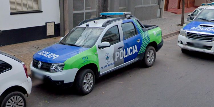 Tras forcejear con ladrones, un hombre murió al caer de su moto en Esteban Echeverría