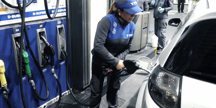 YPF aumentó un 9,75% y ya hay incrementos en otras compañías