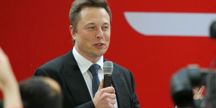 Aterradora advertencia de Elon Musk sobre el futuro de la IA: “Podría matarnos”