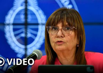 Bullrich presentó un protocolo antipiquetes que incluye a todas las fuerzas federales