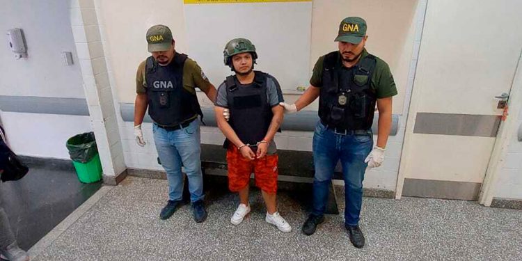 Cayó un peligroso narco al acompañar a su pareja a un hospital del Bajo Flores