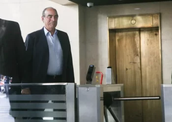 Definiciones de Guillermo Francos: empleados públicos, dólar y las leyes que enviarán al Congreso