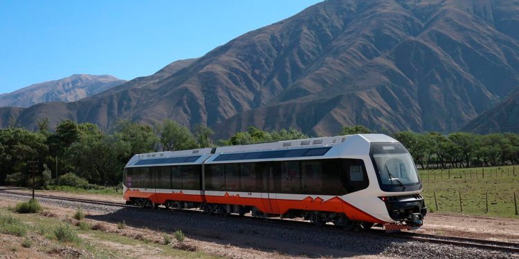 Detienen a cinco hombres por intentar atentar contra el tren turístico en Jujuy