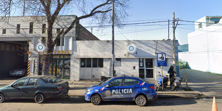 Detienen a otros dos de los 25 presos que se escaparon de una comisaría de Rosario