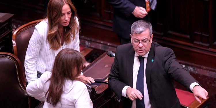 Diputados de UxP advirtieron que las medidas perjudican “a la inmensa mayoría del pueblo”