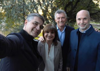 En medio de su feroz pelea con Macri, Bullrich se reunió con Milei, llamó a elecciones en el PRO y se bajó de la presidencia del partido
