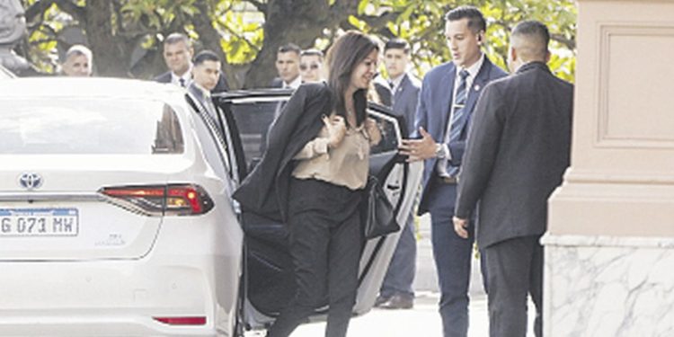 En plena reestructuración del Estado, siguen indefiniciones sobre cargos clave