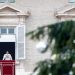 En vísperas de Navidad, el papa Francisco llamó a “no confundir la fiesta con el consumismo”