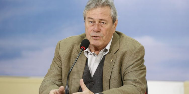 Enrique Antía sostuvo que “si a Argentina le va bien, a nosotros nos va mejor”