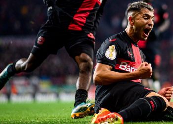 Exequiel Palacios marcó en la clasificación de Bayer Leverkusen