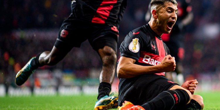 Exequiel Palacios marcó en la clasificación de Bayer Leverkusen