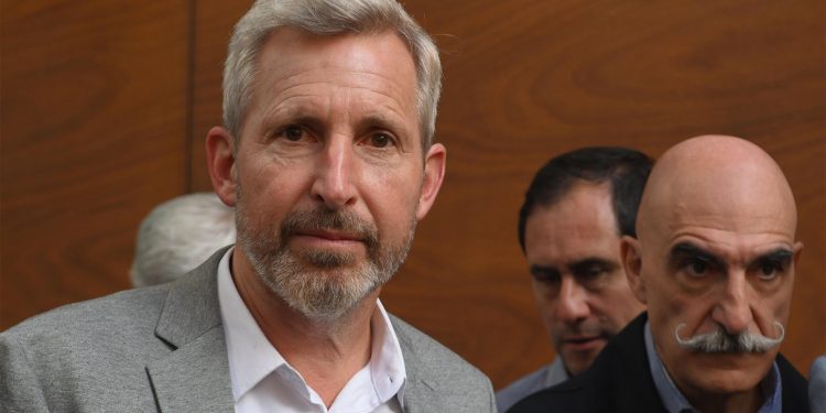 Frigerio apoyó a Milei “contra la inflación”, pero reclamó por los fondos provinciales