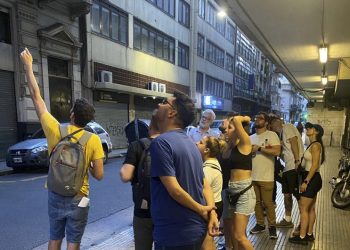 Hampa Tours: una narración oral de casos policiales desde el lugar de los hechos