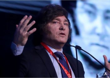 Javier Milei presidente electo EN VIVO: reunión con la mesa chica y Luis Petri se queda con el Ministerio de Defensa