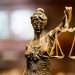 Justicia debida a la justicia