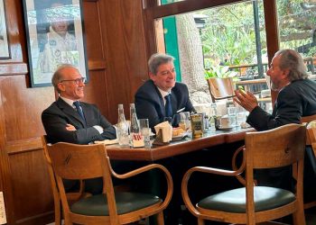 La Corte recibe a la nueva gestión envuelta en una pelea por el caso Robles