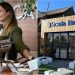 La hermana de Lionel Scaloni inauguró su local de pastelería y un detalle se robó todas las miradas